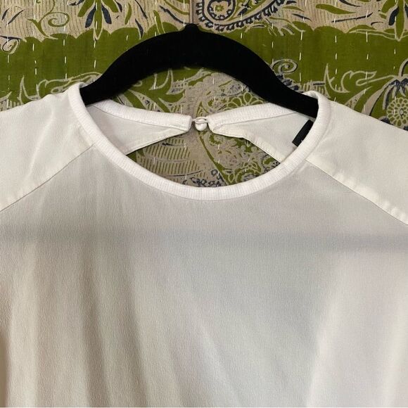 Alice + Olivia Ivory Draped Silk Sleeveless Blouse Size Small - Picture 4 of 15